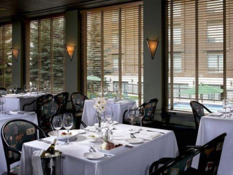Hotel Blackfoot YYC Restaurant bilde