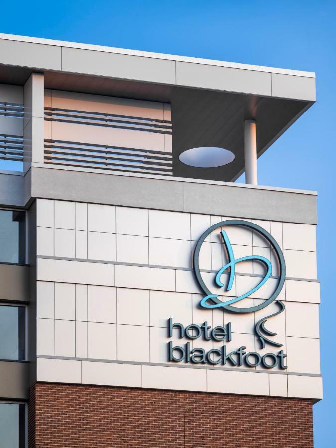 Hotel Blackfoot YYC Eksteriør bilde